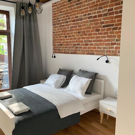 Nowe Apartamenty Zamkowa Vis A Vis Wawelu Krakow Exterior photo