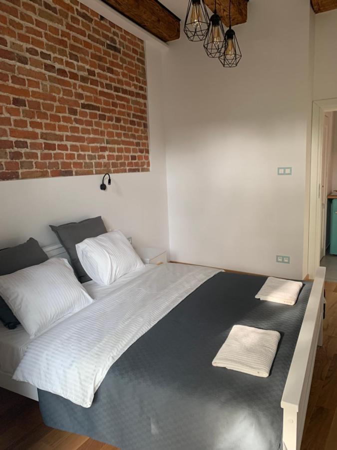Nowe Apartamenty Zamkowa Vis A Vis Wawelu Krakow Exterior photo